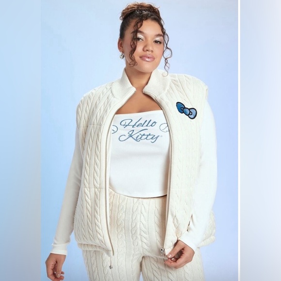 Plus Size Angel Hello Kitty Sweater Vest - Picture 3 of 8